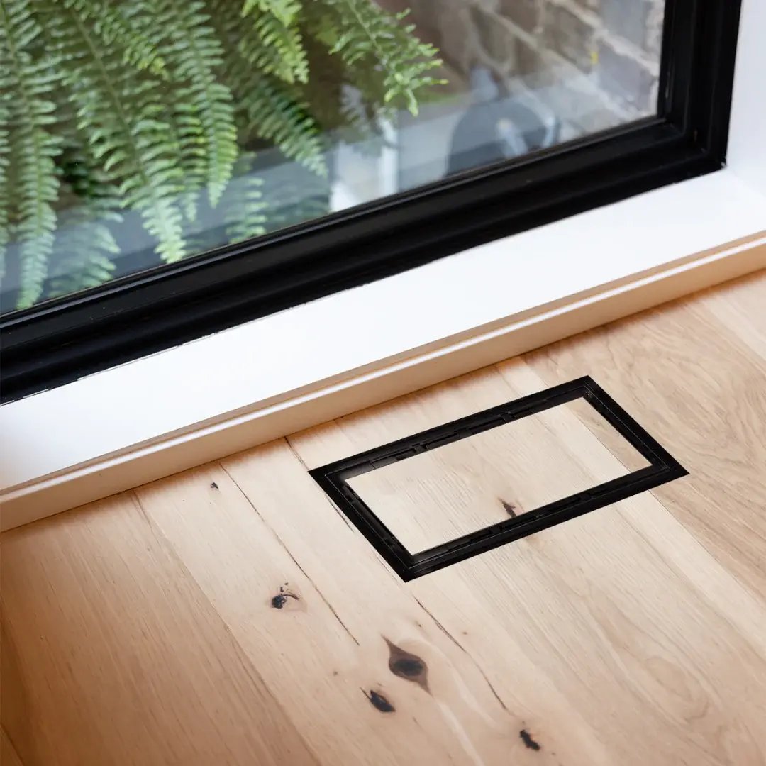 1-FlushFloorVent_Luxe__Lifestyle1_c541838e-788a-4021-8f2c-6647cbbe2d36.png